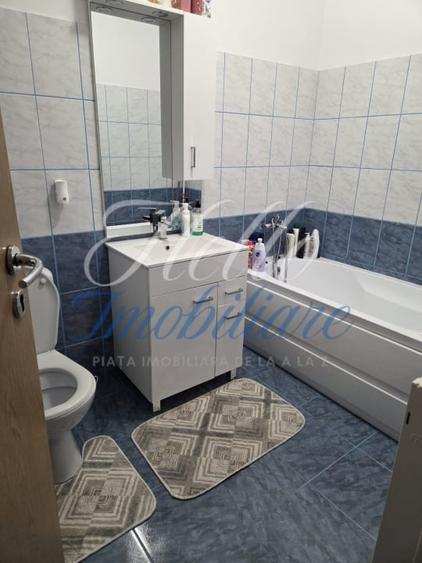 Apartament cu 2 camere semidecomandat în Florești