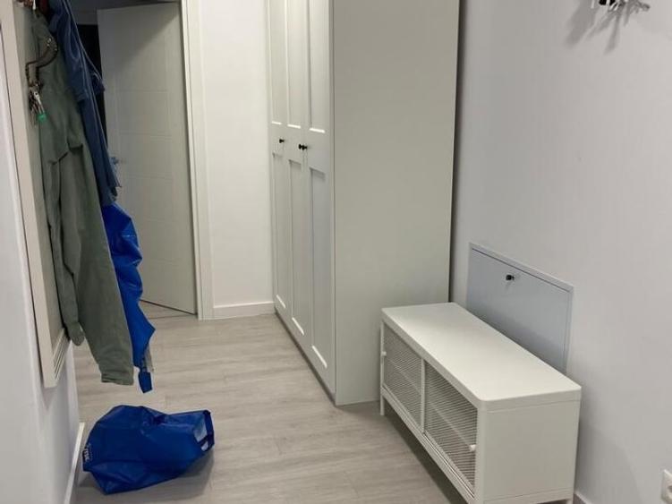 Apartament cu 3 camere decomandat, mobilat în Lujerului