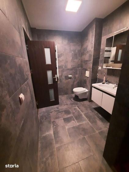 Casă cu 4 camere cu Teren 450 Mp în Joița