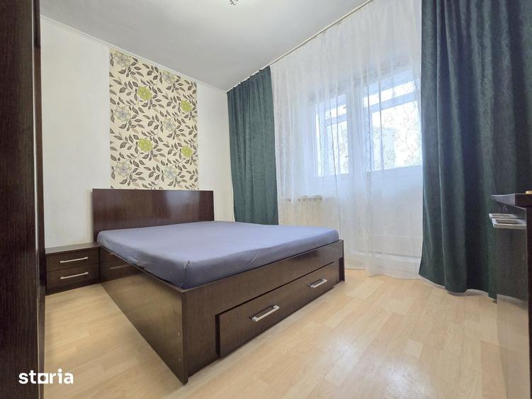 Apartament cu 3 camere decomandat în Titan