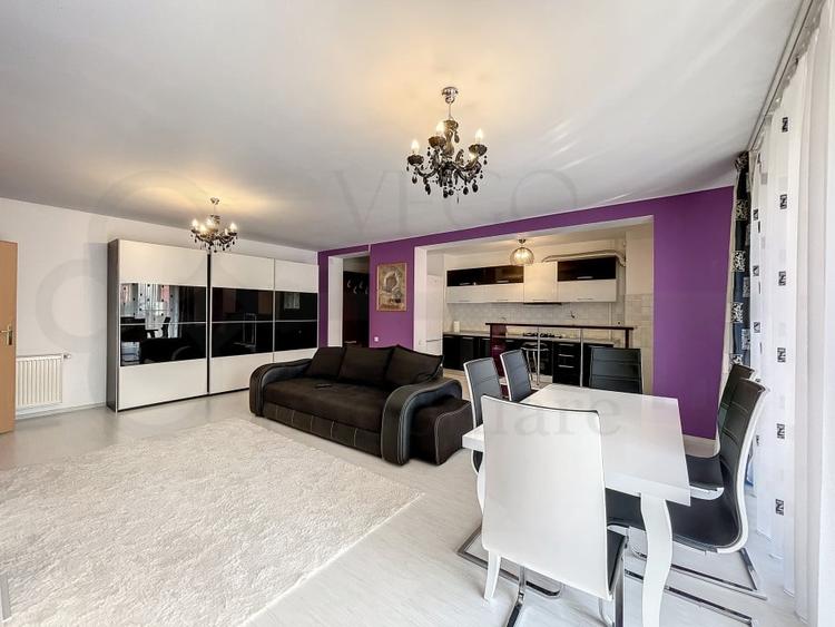 Apartament cu 2 camere semidecomandat, mobilat în Zorilor