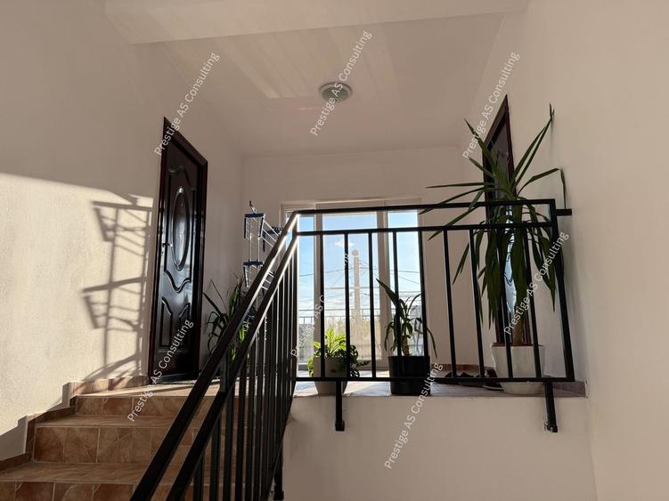 Apartament cu 2 camere decomandat, mobilat în Giroc