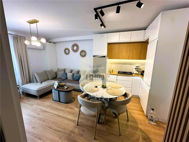 Apartament cu 2 camere decomandat, mobilat în Exterior Est