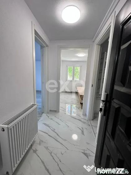 Apartament cu 2 camere semidecomandat în Micro 8