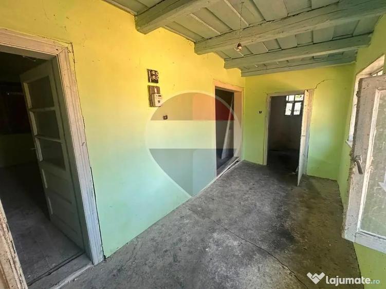 Casă cu 3 camere cu Teren 1151 Mp în Săldăbagiu Mic