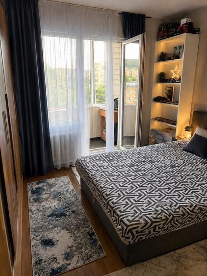 Vand apartament 2 camere in tudor pe str Ramurele - 4