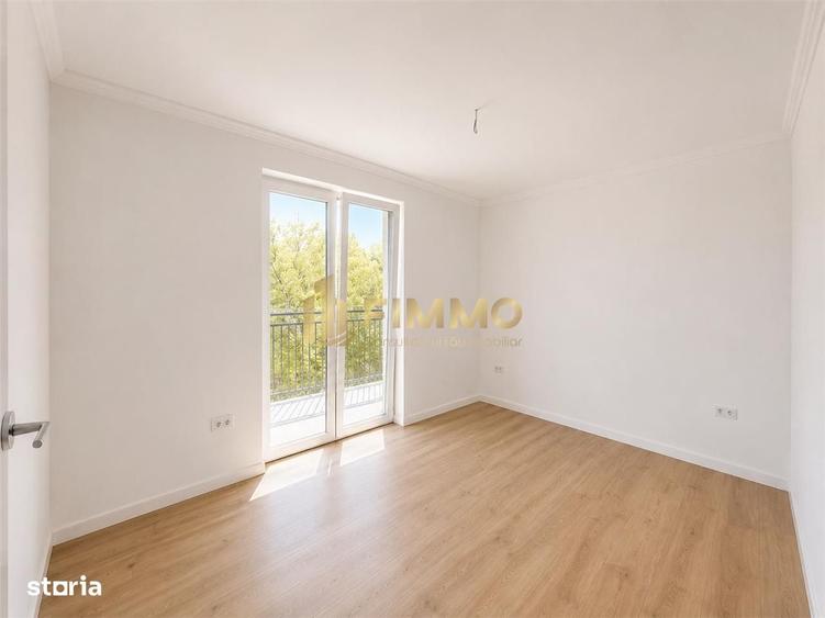 Apartament cu 3 camere decomandat în Ipotești