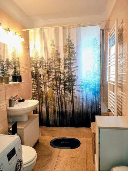Apartament cu 2 camere decomandat în Aradului