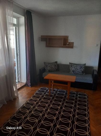 Apartament cu 2 camere nedecomandat în Cedonia