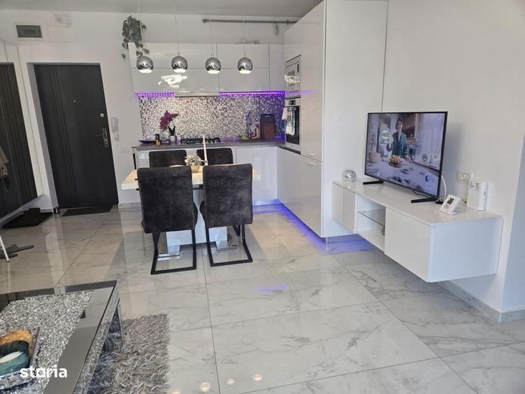 Apartament cu 2 camere, mobilat în Ghiroda