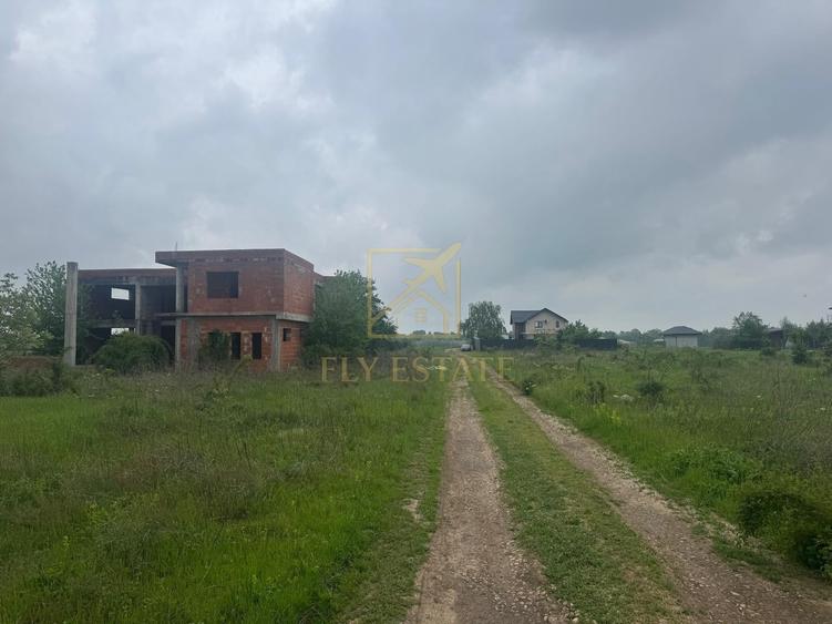 Teren Construcții intravilan de 600 mp, în Domnești