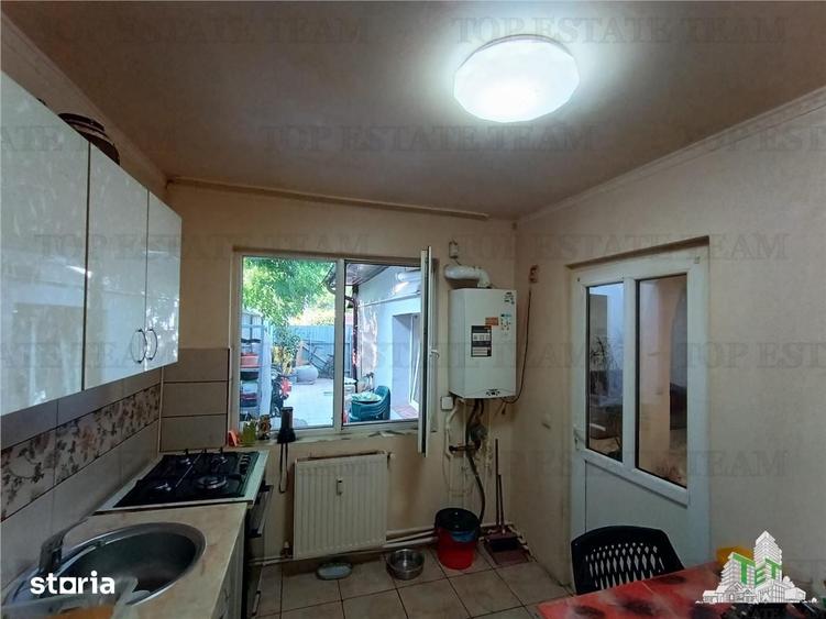 Casă cu 3 camere cu Teren 120 Mp în Rahova