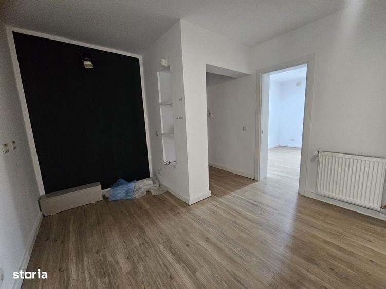 Spațiu comercial, de 90 mp, în Central