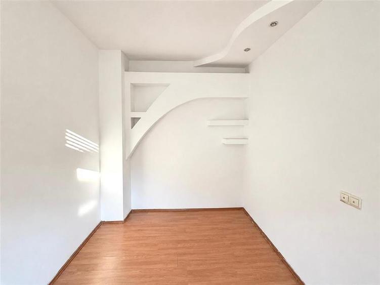 Apartament cu 2 camere decomandat în Ultracentral