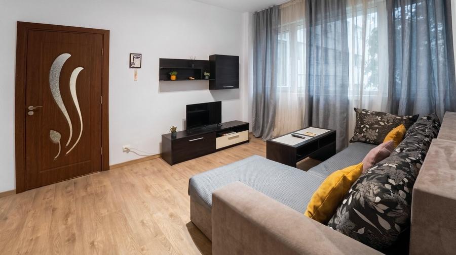 Apartament cu 2 camere semidecomandat în Magheru