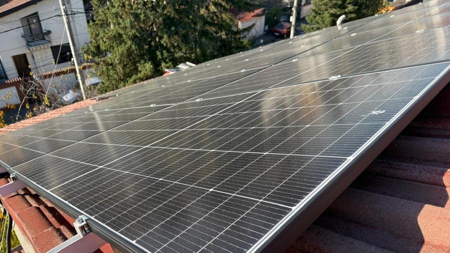 Casă individuală cu 5 camere cu Teren 200 Mp în Dămăroaia