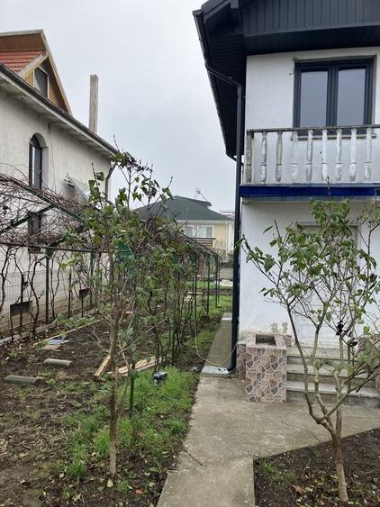 Casă cu 2 camere în Central