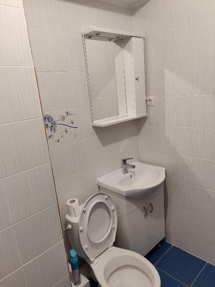 Apartament cu 2 camere decomandat, mobilat în Central