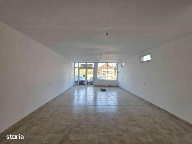 Spațiu comercial, de 54 mp, în Central
