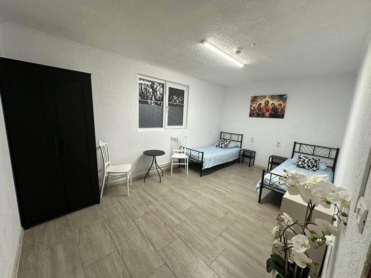 Casă cu 30 camere cu Teren 2150 Mp în Central