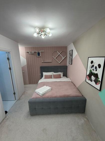 Apartament cu 3 camere decomandat în Faleza Nord