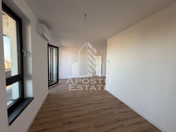 Apartament cu 2 camere semidecomandat în Torontalului