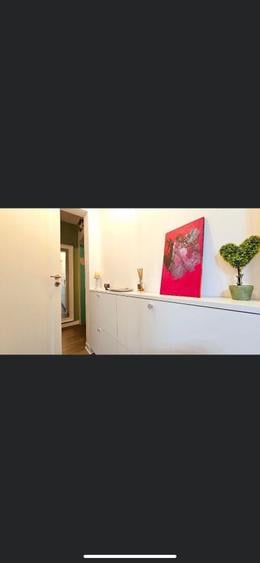 Apartament cu 2 camere semidecomandat în Intim