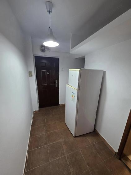 Apartament cu 2 camere semidecomandat în Olimpia-Stadion