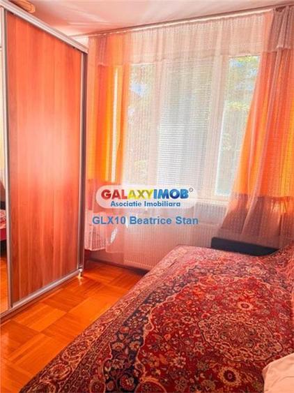 Apartament cu 3 camere decomandat, mobilat în Drumul Taberei