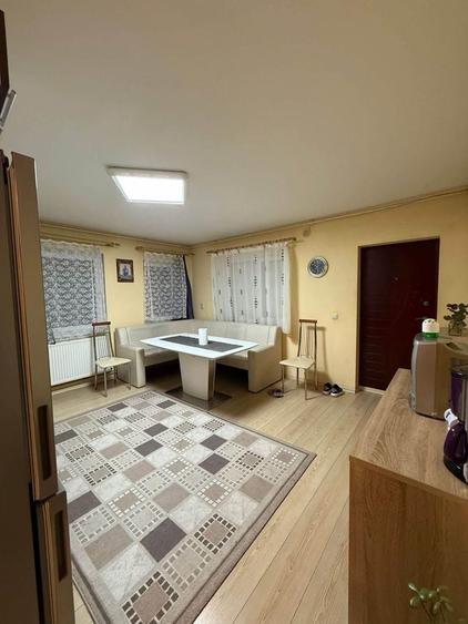 Apartament cu 2 camere decomandat în Exterior Vest