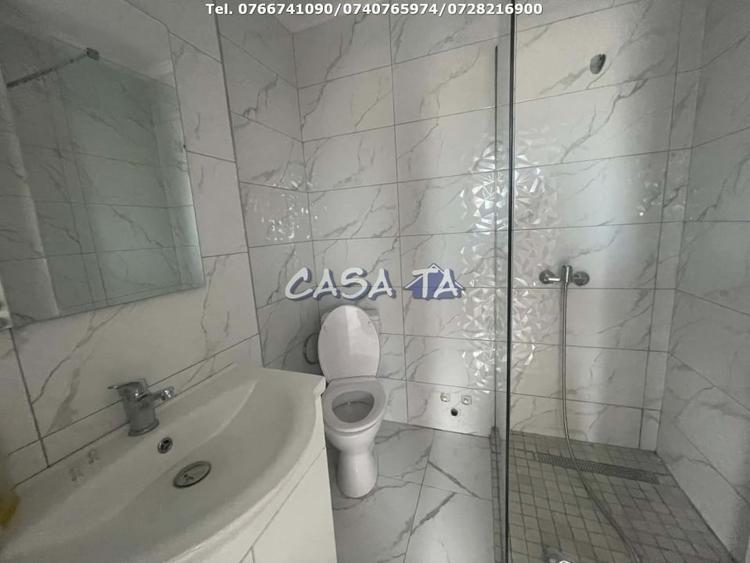 Apartament cu 3 camere decomandat în Unirii