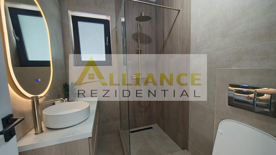 Casă individuală cu 5 camere cu Canalizare în Berceni