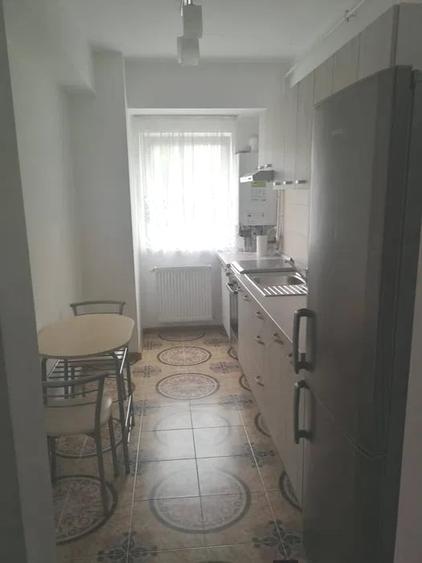 Apartament cu 2 camere decomandat, mobilat în Florești — fotografia 1
