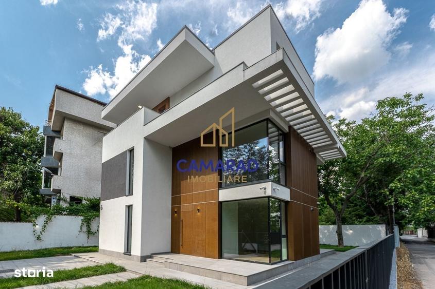 Casă cu 4 camere în Băneasa