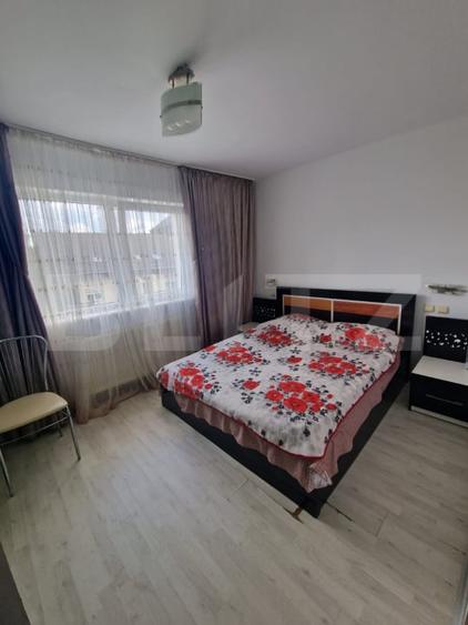 Apartament cu 3 camere decomandat, mobilat în Nord-Est