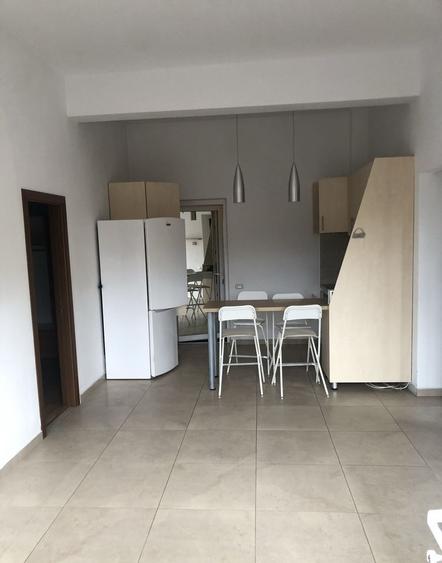 Apartament cu 3 camere, mobilat în Grigorescu
