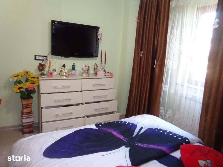 Apartament cu 2 camere în Intim