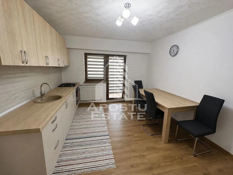 Apartament cu 2 camere semidecomandat în Soarelui