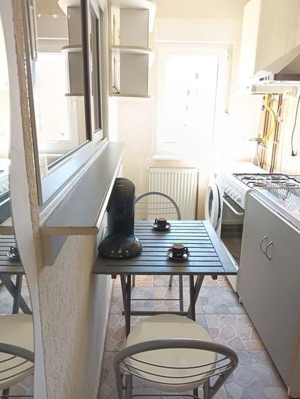 Apartament cu 2 camere semidecomandat în Central