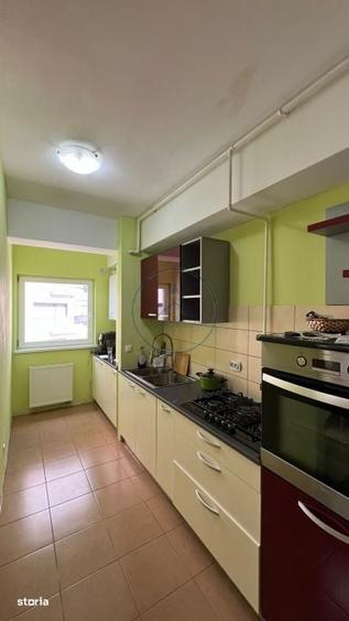 Apartament cu 3 camere în Independenței