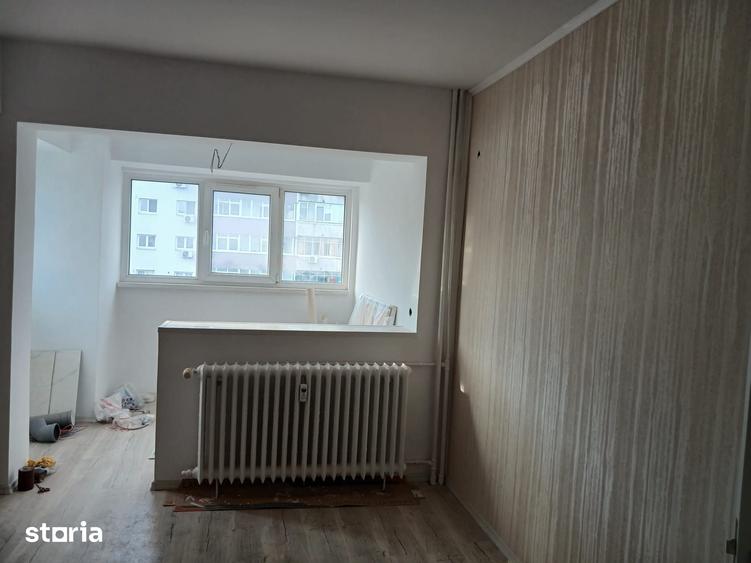 Apartament cu 3 camere decomandat în Militari