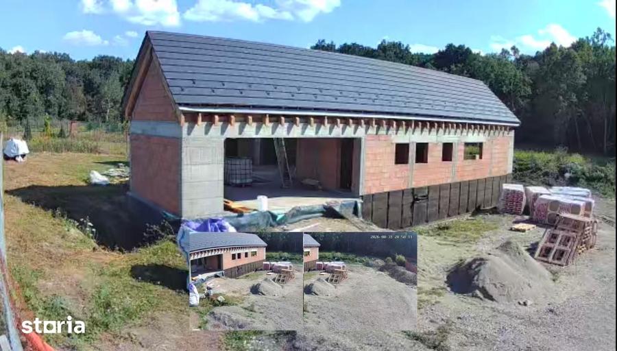 Casă cu 4 camere cu Teren 2700 Mp în Corunca