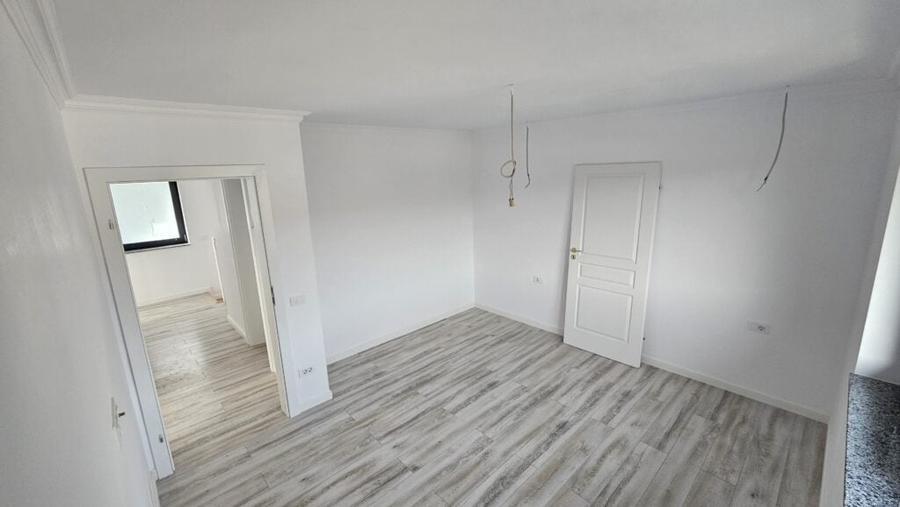 Casă individuală cu 4 camere! Rediu Lac-Iași! - 9