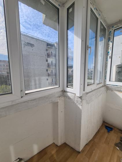 Garsonieră decomandată, mobilată în Unirii