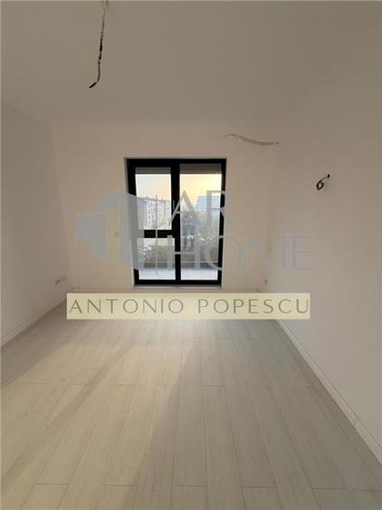 Apartament cu 3 camere decomandat în Albert