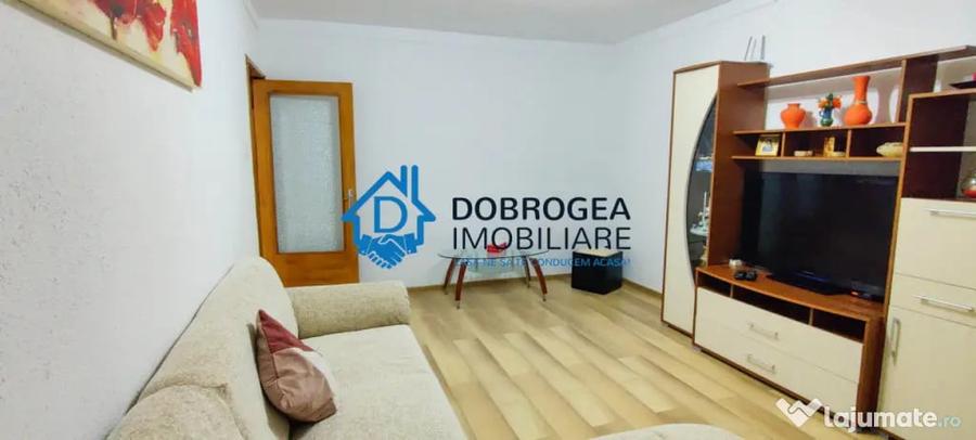 Apartament cu 2 camere decomandat în E3
