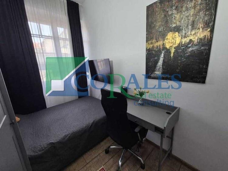 Apartament cu 5 camere decomandat, mobilat în Ultracentral