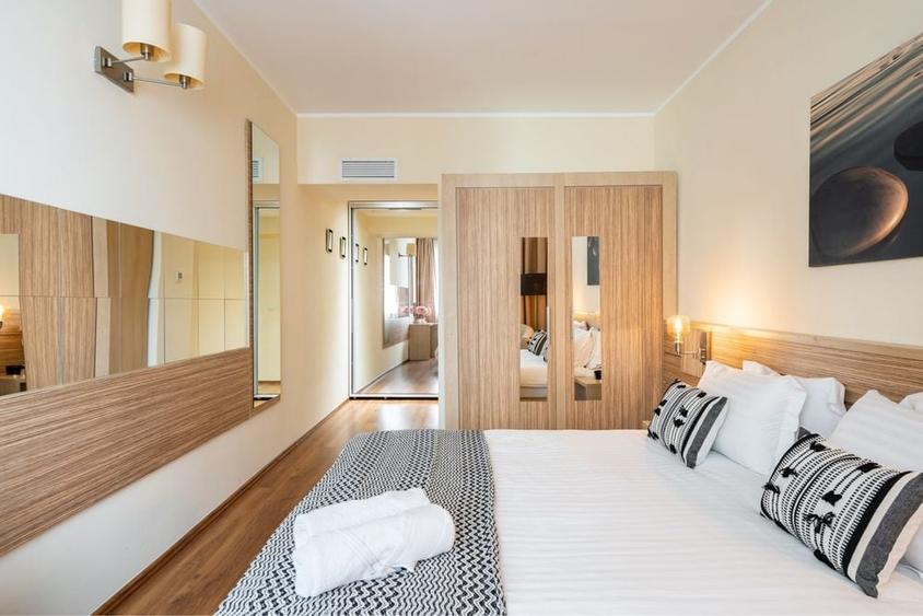 Apartament cu 2 camere decomandat în Central