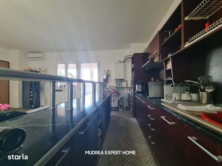 Apartament cu 3 camere decomandat în Săftica
