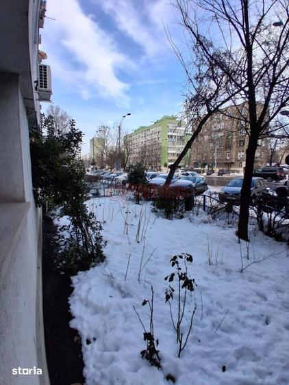Garsonieră decomandată în Cantemir